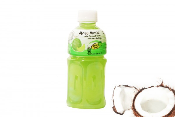 Mogu Mogu Melone-Getränk mit Nata de Coco 320 ML Preis zuzügl. 0,25 Euro EINWEGPFAND